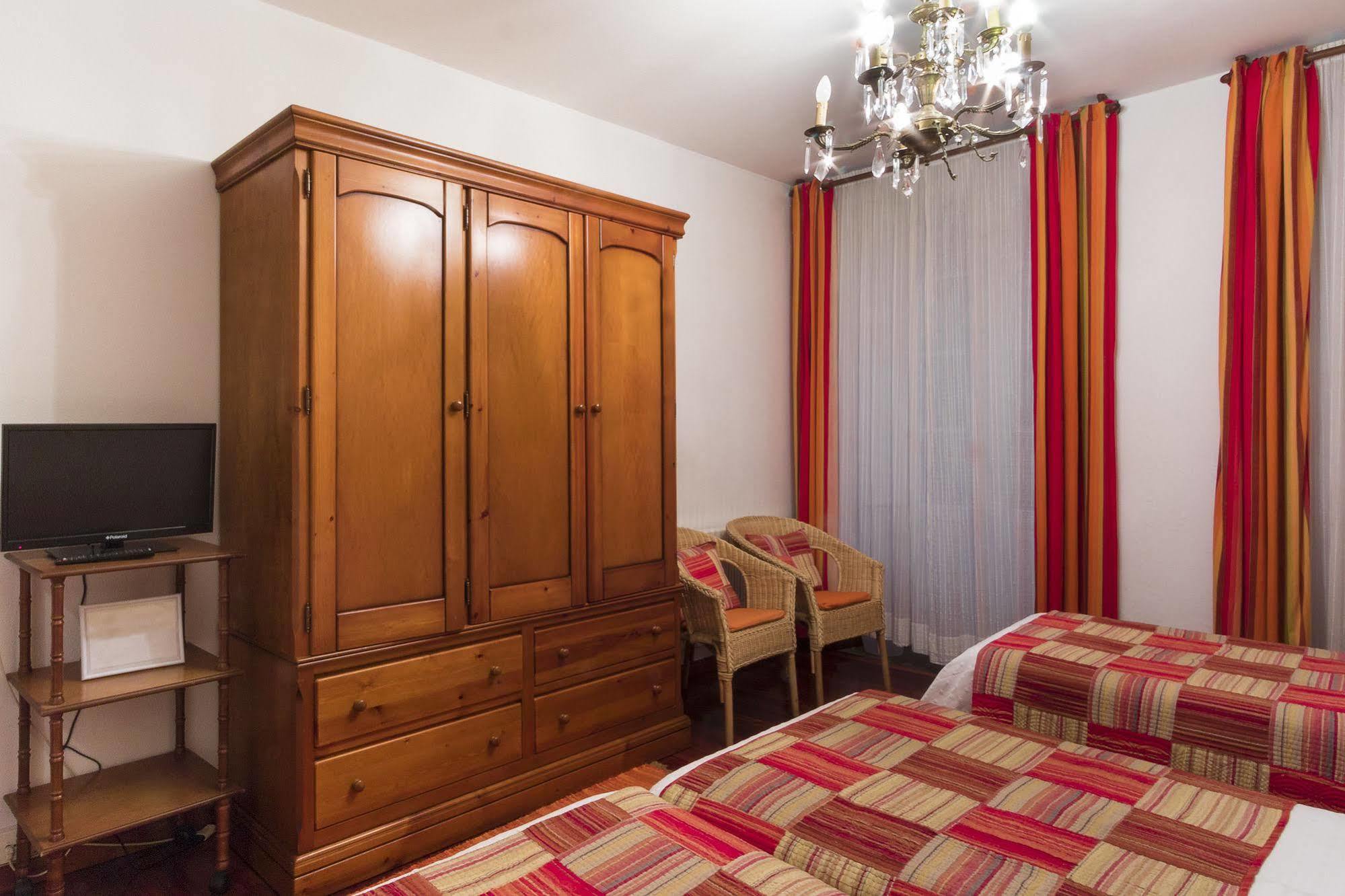 Hostal La Carballinesa Santiago de Compostela Dış mekan fotoğraf