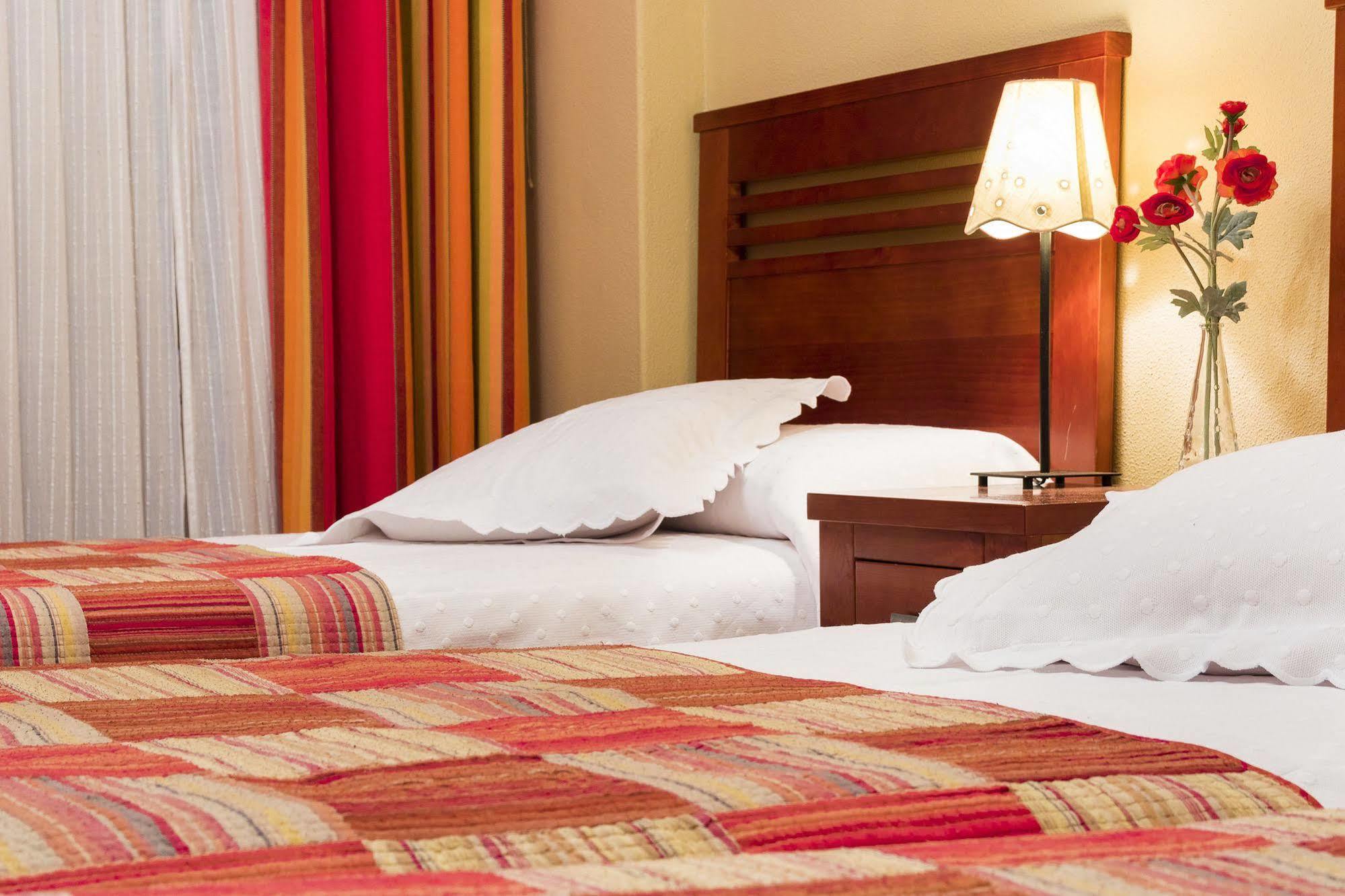 Hostal La Carballinesa Santiago de Compostela Dış mekan fotoğraf