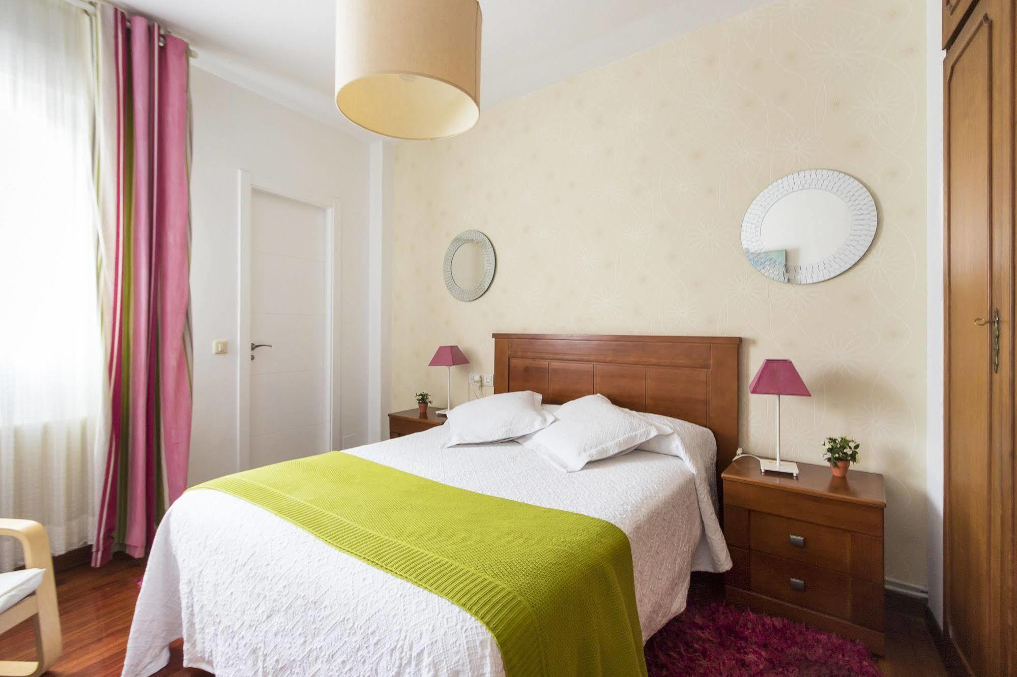 Hostal La Carballinesa Santiago de Compostela Dış mekan fotoğraf
